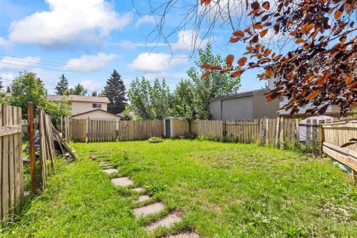 767 Whitehill Way Ne, Calgary, AB - Outdoor With Backyard
