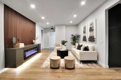 4916 Norquay Drive Nw, Calgary, AB - Indoor