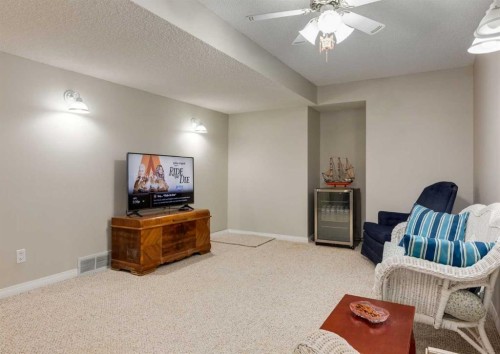 63 Arbour Lake Drive Nw, Calgary, AB - Indoor