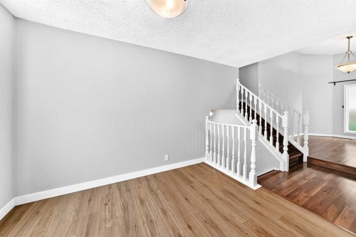 8 Hawkfield Crescent Nw, Calgary, AB - Indoor Photo Showing Other Room