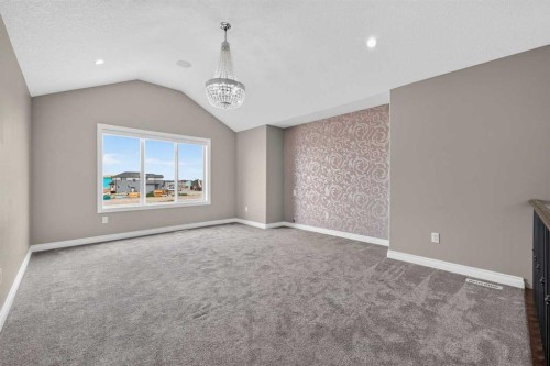 148 Evansborough Way Nw, Calgary, AB - Indoor Photo Showing Other Room