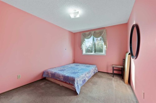48 Castleglen Court Ne, Calgary, AB - Indoor Photo Showing Bedroom
