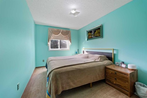 48 Castleglen Court Ne, Calgary, AB - Indoor Photo Showing Bedroom