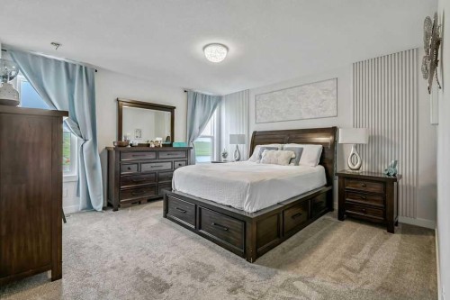 100 Cranbrook Gardens West, Calgary, AB - Indoor Photo Showing Bedroom