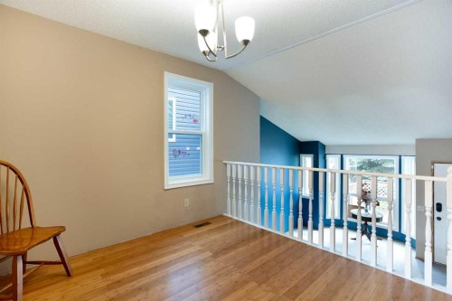 127 Shawinigan Drive Sw, Calgary, AB - Indoor Photo Showing Other Room