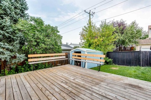 127 Shawinigan Drive Sw, Calgary, AB - Outdoor With Deck Patio Veranda