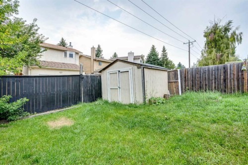 127 Shawinigan Drive Sw, Calgary, AB - Outdoor