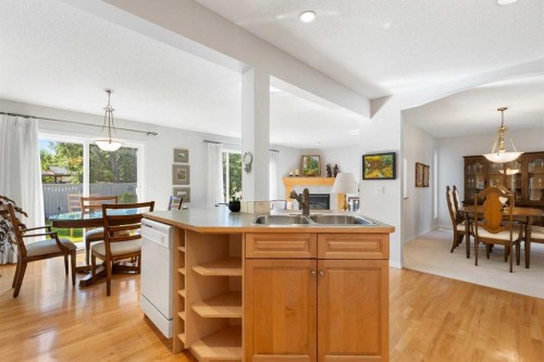 85 Royal Oak Crescent Nw, Calgary, AB 