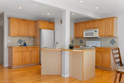 85 Royal Oak Crescent Nw, Calgary, AB 