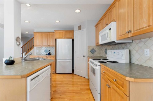 85 Royal Oak Crescent Nw, Calgary, AB 