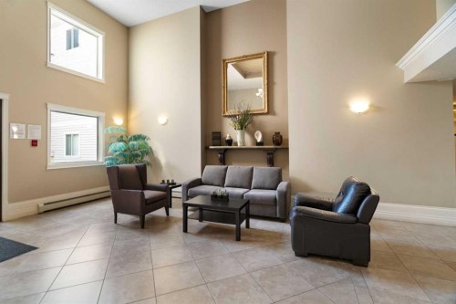 1301-7451 Springbank Boulevard Sw, Calgary, AB - Indoor