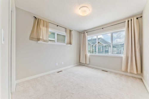 373 Nolancrest Heights Nw, Calgary, AB - Indoor Photo Showing Other Room