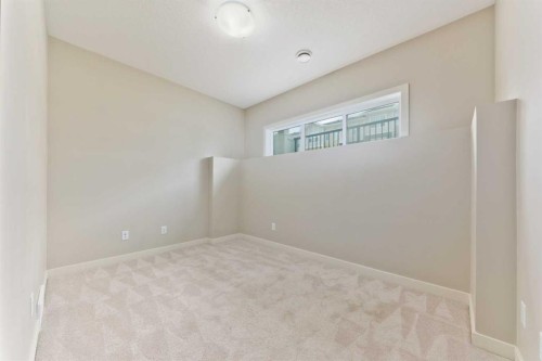 373 Nolancrest Heights Nw, Calgary, AB - Indoor Photo Showing Other Room