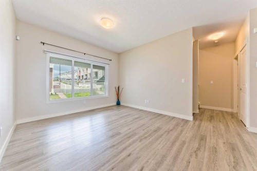 373 Nolancrest Heights Nw, Calgary, AB - Indoor