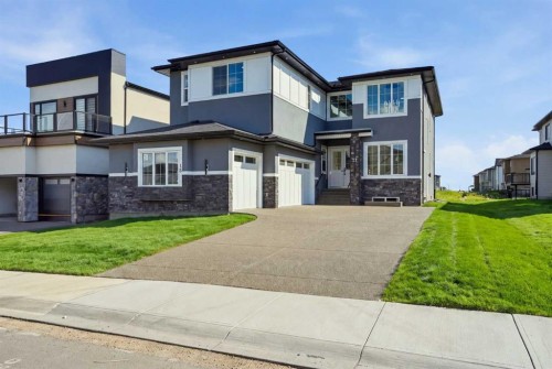 15 WATERCREST Gate  Chestermere, AB T1X 2Y8