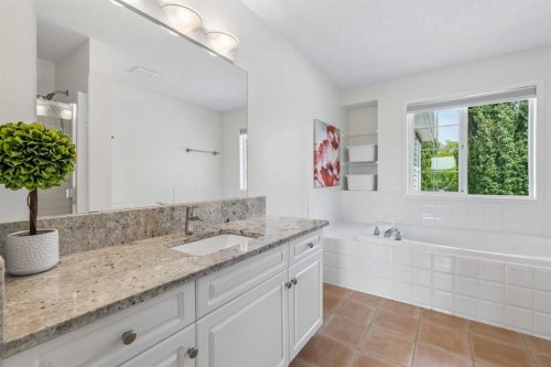 74 Spring View Sw, Calgary, AB - Indoor Photo Showing Bathroom
