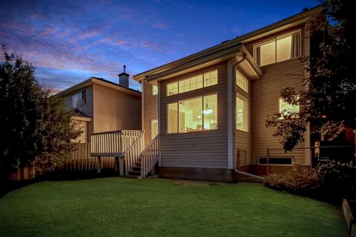 74 Spring View Sw, Calgary, AB - Outdoor