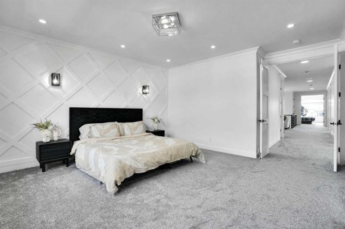 4508 87 Avenue Ne, Calgary, AB - Indoor Photo Showing Bedroom