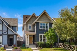 246 Mahogany Heights SE Calgary, AB T3M 1X1