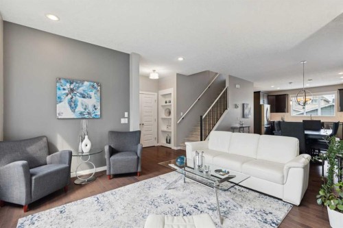 246 Mahogany Heights Se, Calgary, AB - Indoor Photo Showing Living Room