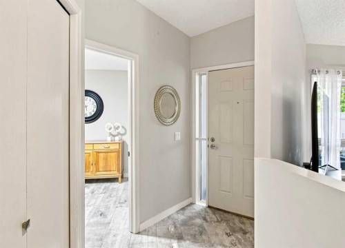 75 Lincoln Manor East, Calgary, AB - Indoor Photo Showing Other Room