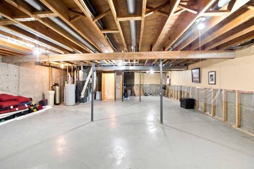 75 Lincoln Manor East, Calgary, AB - Indoor Photo Showing Basement