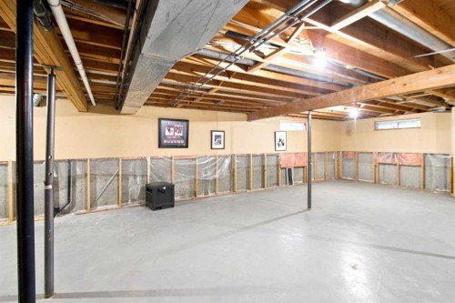 75 Lincoln Manor East, Calgary, AB - Indoor Photo Showing Basement
