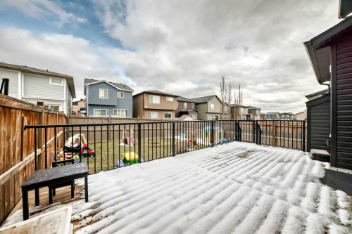 60 Evansborough Road Nw, Calgary, AB - Outdoor With Exterior