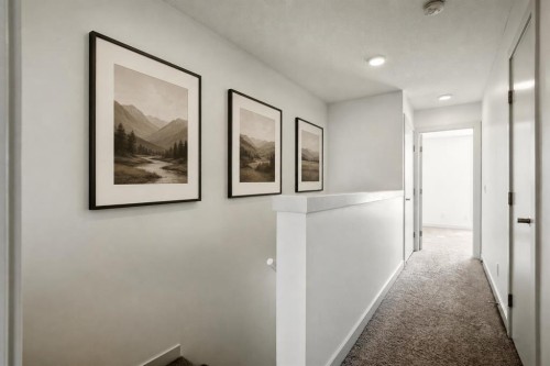 3529 69 Street Nw, Calgary, AB - Indoor Photo Showing Other Room