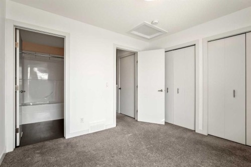 3529 69 Street Nw, Calgary, AB - Indoor