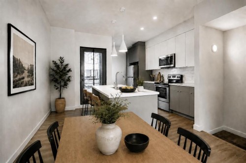 3529 69 Street Nw, Calgary, AB - Indoor