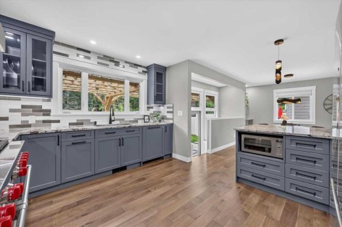 4111 19 Avenue Sw, Calgary, AB 