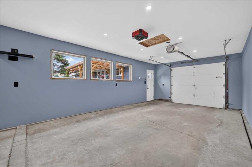 4111 19 Avenue Sw, Calgary, AB 