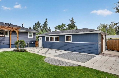 4111 19 Avenue Sw, Calgary, AB 