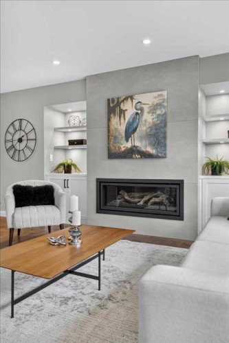 4111 19 Avenue Sw, Calgary, AB 