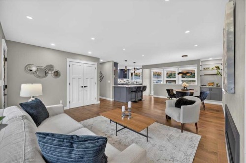 4111 19 Avenue Sw, Calgary, AB 