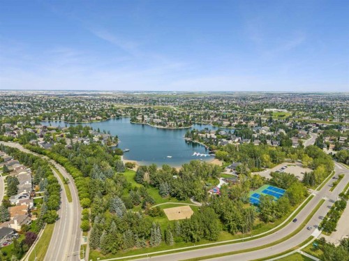 44 Mckinley Rise Se, Calgary, AB 