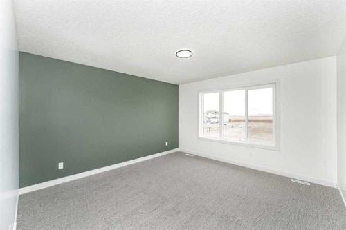 180 Lakewood Circle, Strathmore, AB - Indoor Photo Showing Other Room