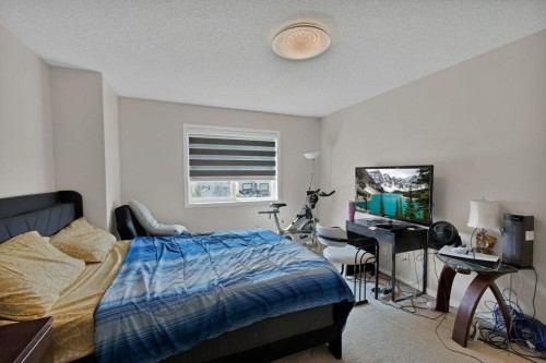 33 Skyview Springs Road Ne, Calgary, AB - Indoor Photo Showing Bedroom