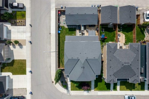 7 Emberside Hollow, Cochrane, AB - 