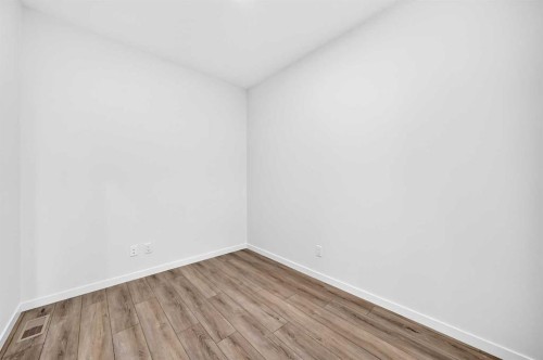 344 Herron Landing Ne, Calgary, AB - Indoor Photo Showing Other Room