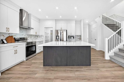 344 Herron Landing Ne, Calgary, AB - Indoor Photo Showing Kitchen With Upgraded Kitchen