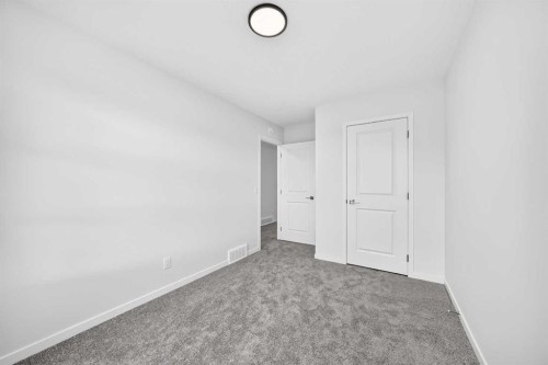 344 Herron Landing Ne, Calgary, AB - Indoor Photo Showing Other Room
