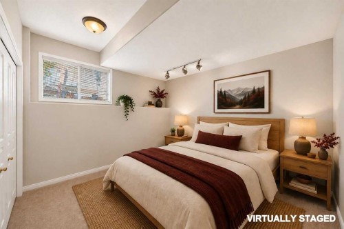 129 Carey, Canmore, AB - Indoor Photo Showing Bedroom