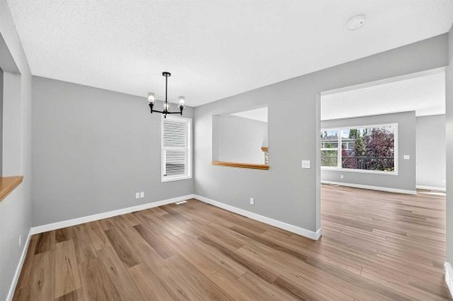 94 Panamount Rise Nw, Calgary, AB - Indoor Photo Showing Other Room