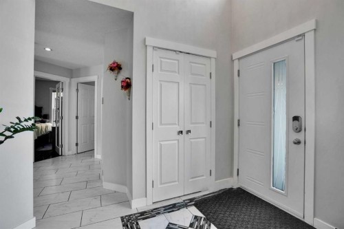 7276 California Boulevard Ne, Calgary, AB - Indoor Photo Showing Other Room