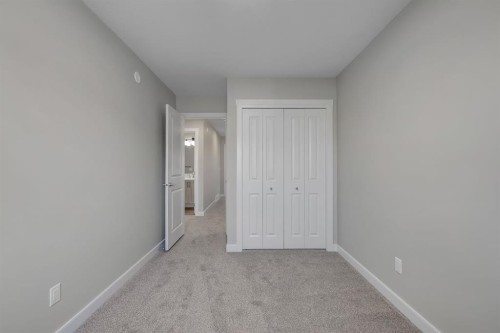 28 Tillotson Loop, Okotoks, AB 
