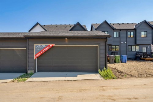 28 Tillotson Loop, Okotoks, AB 