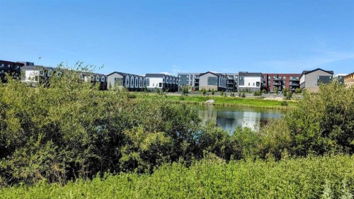 152-380 Seton Villas Se, Calgary, AB - Outdoor
