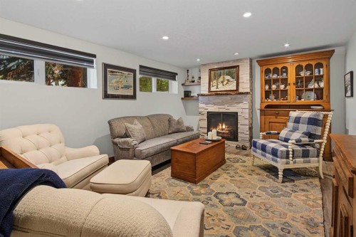 5523 Dalhart Road Nw, Calgary, AB 